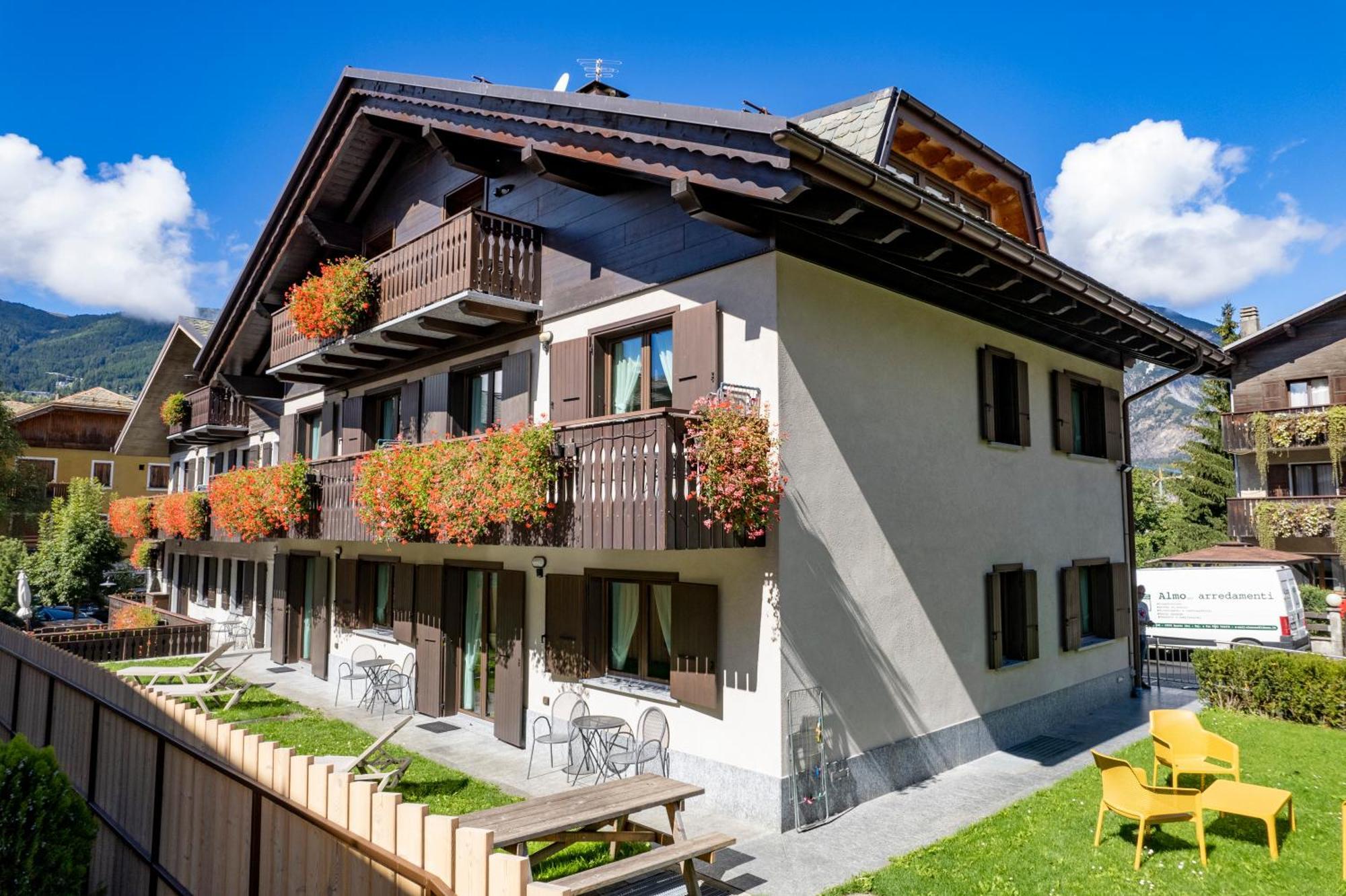 Chalet Silvi Residence Bormio Exterior photo